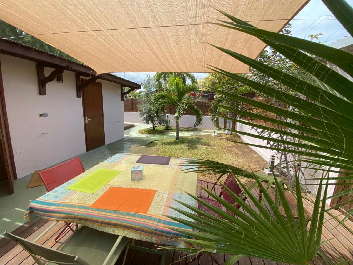 Villa Bungalow De Charme La Saline-Les-Bains Exterior foto